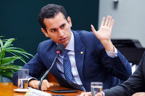 “PSD não tem maioria a favor de financiamento eleitoral privado”, diz Domingos Neto