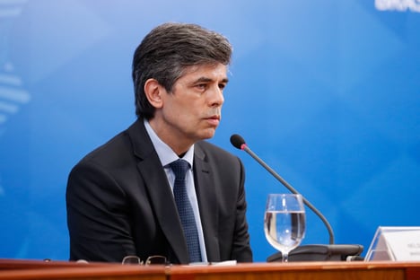 Depoimento de Nelson Teich na CPI da Covid é adiado para amanhã