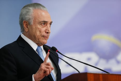 O marqueteiro de Temer em duas canoas