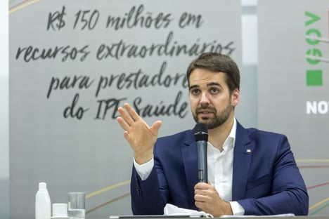 Mesmo se for derrotado nas prévias, Eduardo Leite diz que fica no PSDB