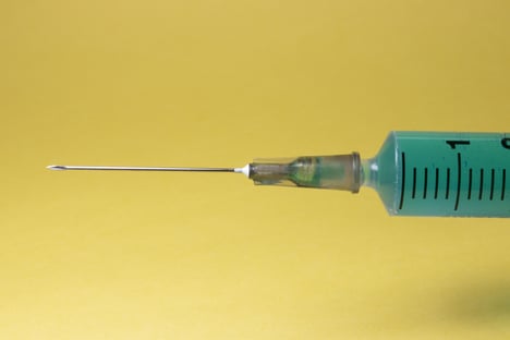 Anvisa confirma eficácia de 70% da vacina de Oxford