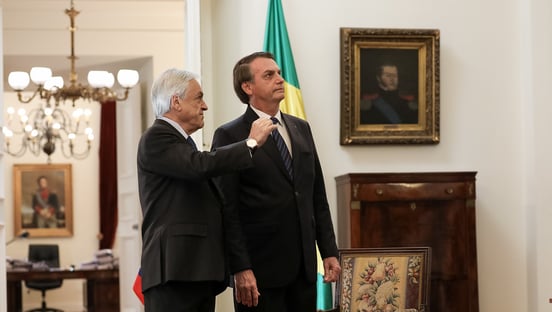 Chile já comprou vacinas para 100% da população
