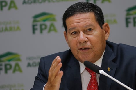 Mourão defende reforço no combate ao desmatamento