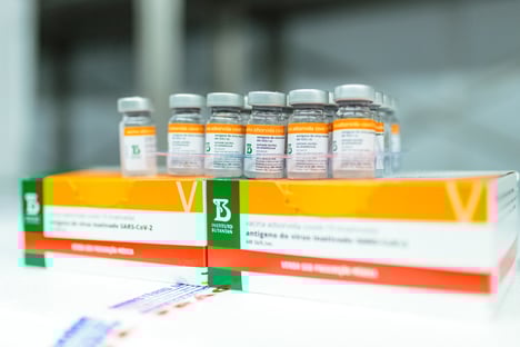 Sobe para 11 o número de capitais sem a 2ª dose da Coronavac