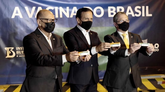 A vacina nas urnas