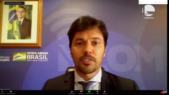O trampolim de Fábio Faria
