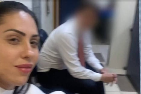 Me sinto muito culpada, disse Monique ao pai, após morte de Henry