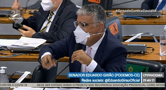 Tropa de choque do governo entra em campo depois de troca de farpas entre Renan e Bolsonaro