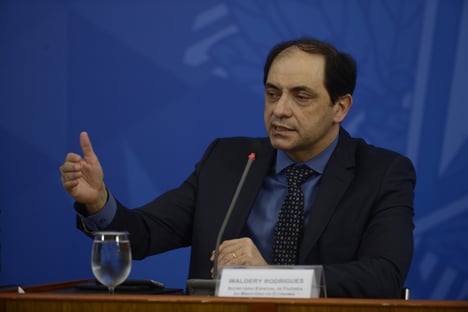 Ministério da Economia não responde a perguntas sobre disputa do Orçamento