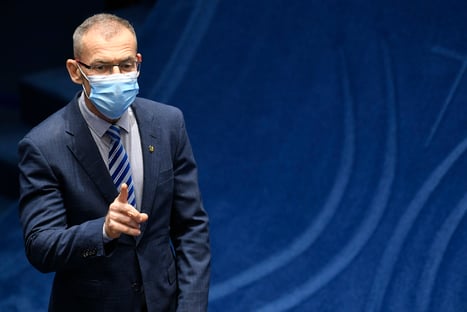 O vírus mata, mas o bolsonarismo mostrou-se muito mais letal
