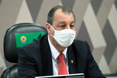 Omar Aziz diz que Nise Yamaguchi mentiu na CPI