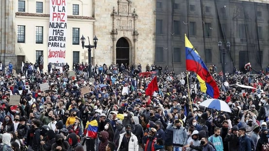 MP da Colômbia acusa narcotraficantes por violência em protestos