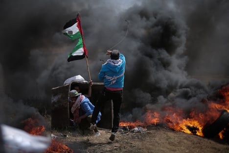 Após semana com quase 200 mortes, Israel volta a bombardear Gaza