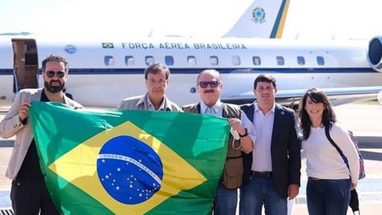 Ministro do Turismo leva secretário de Assuntos Fundiários para reunião no Caribe