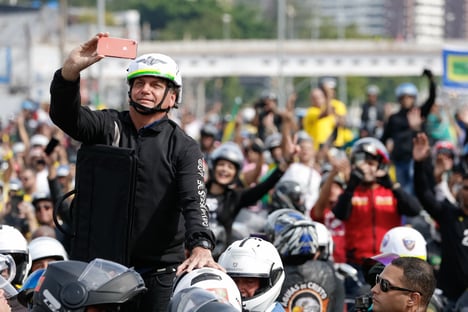 Bolsonaro participou de mais de 80 aglomerações durante pandemia
