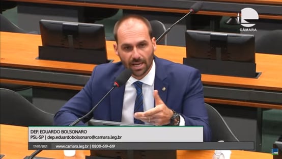 Eduardo Bolsonaro admite: “Nós não temos como comprovar que houve fraude”