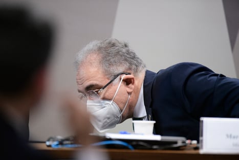 Em meio à CPI, Queiroga publica portaria para fiscalizar repasses a governadores e prefeitos