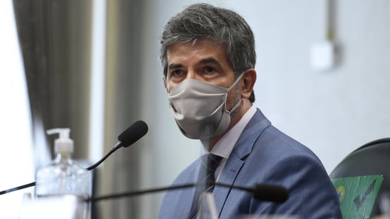 ‘Deixei Ministério da Saúde em função das posições defendidas pelo presidente’, diz Teich