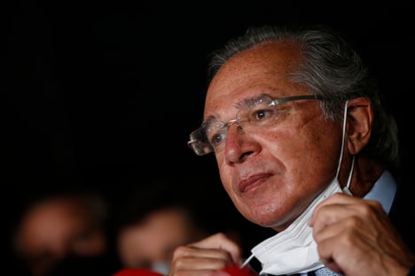 Guedes diz que governo só pensará em mudanças no Bolsa Família depois da pandemia