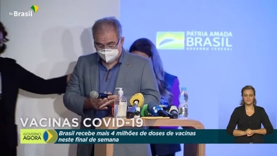 Queiroga deixa Guarulhos sem responder a perguntas da imprensa