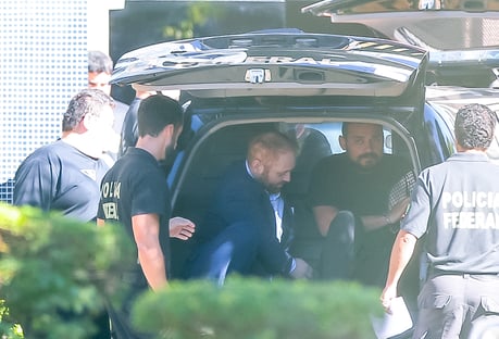 advogado-renuncia-a-defesa-de-hacker-apos-encontro-com-bolsonaro