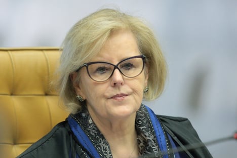 1-x-0-rosa-weber-vota-para-manter-liberacao-de-emendas-de-relator