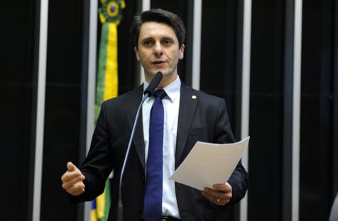lider-do-cidadania-so-conseguiu-um-voto-contra-a-pec-da-vinganca