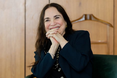 regina-duarte-sobre-ato-que-pede-intervencao-exemplo-lindo-de-amor-a-liberdade