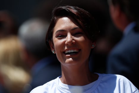 Após publicação da Saúde, Michelle rebate: Trabalhar que é bom, nada