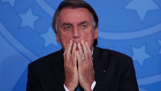 a-democracia-e-linda-e-passa-pelo-voto-nulo