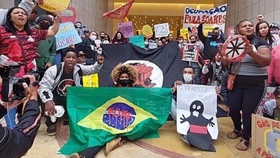 mtst-invade-shopping-iguatemi-em-sp-assista