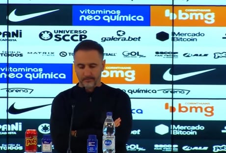 vitor-pereira-da-declaracao-polemica-sobre-risco-de-demissao-no-corinthians