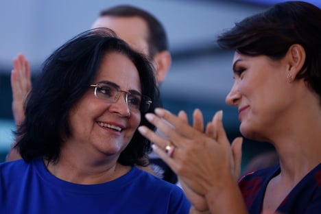 damares-diz-que-lancou-candidatura-apos-traicao-de-arruda-disse-que-eu-era-ridicula