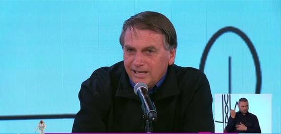 seu-marido-vota-em-mim-diz-bolsonaro-a-jornalista-que-o-questionou-sobre-imoveis