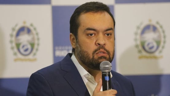 castro-a-esquerda-vive-em-uma-bolha