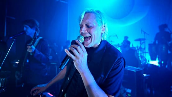 artigo-crusoe-cronicas-da-histeria-progressista