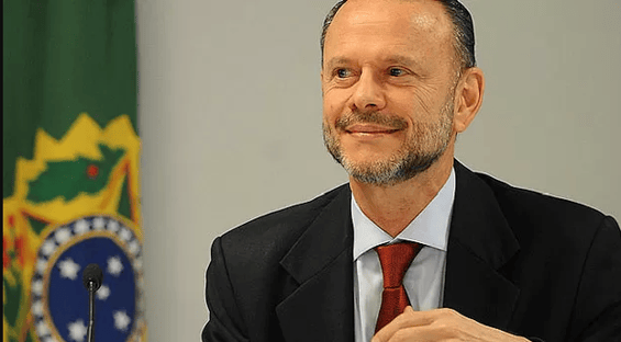 luciano-coutinho-ex-bndes-na-equipe-de-transicao