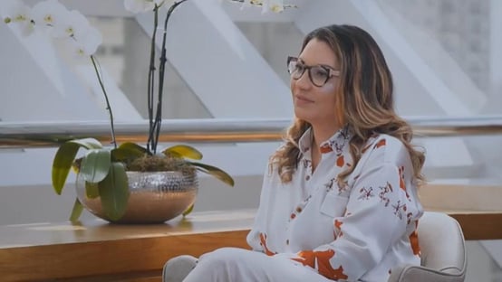 real-janja-usou-camisa-de-r-2-580-em-entrevista-no-fantastico