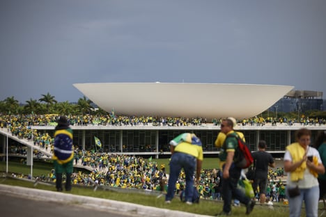 Governo vai proibir envolvidos no 8 de janeiro de participar de licitações