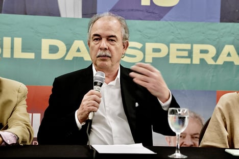 Até Mercadante tenta defender o indefensável Dino