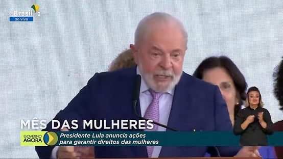 Lula transforma impeachment de Dilma em 