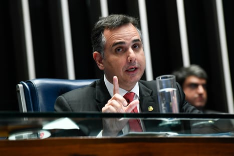 Pacheco responde a Zema: 