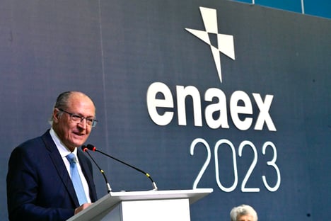 Brasil pode ser competitivo com dólar perto de R$ 5,10, diz Alckmin