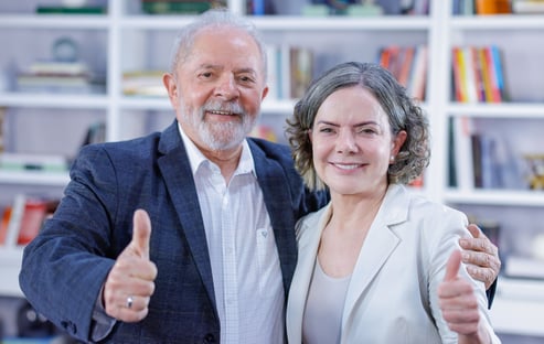 De volta a Brasília, Lula vai discutir eleições de 2024 no PT