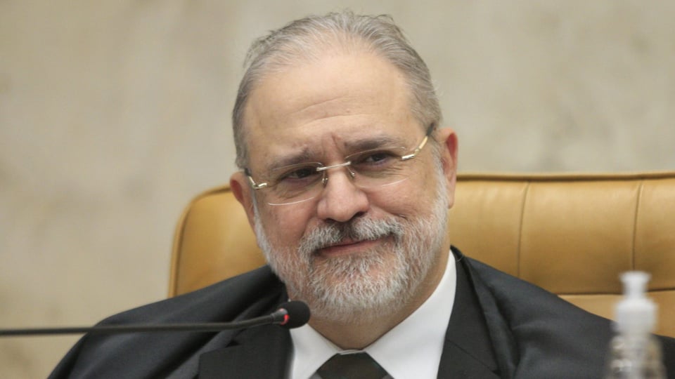 Aras libera penduricalho que turbina salário de procuradores