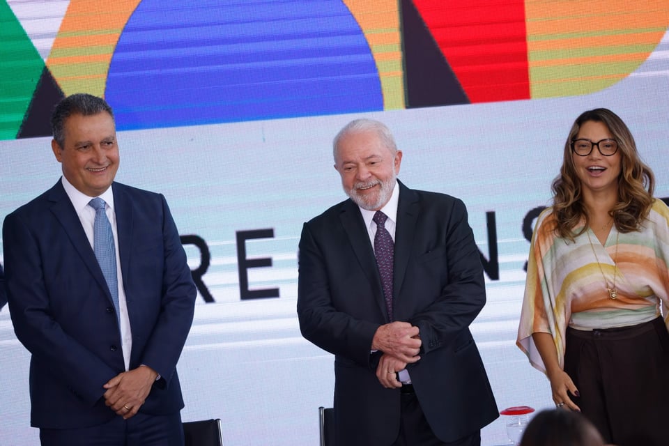 Metas do governo Lula custarão R$ 13,3 tri; Bolsa Família terá R$ 685 bi