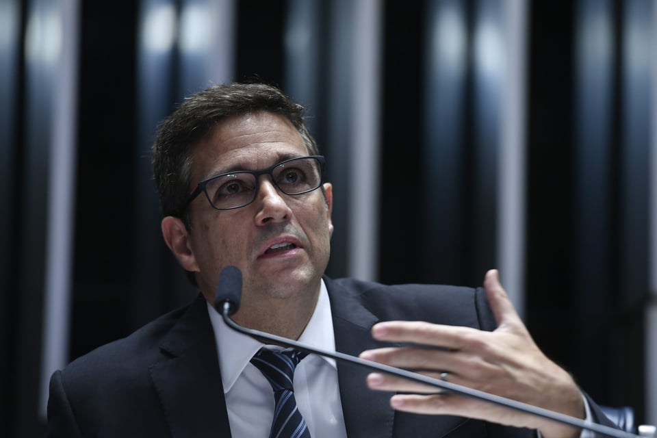 Campos Neto diz que mercado está "dando credibilidade" ao governo
