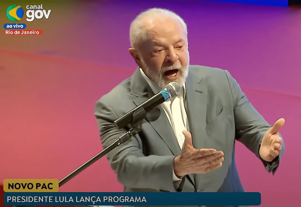 Lançamento do PAC derruba ações da Petrobras e leva bolsa ao negativo