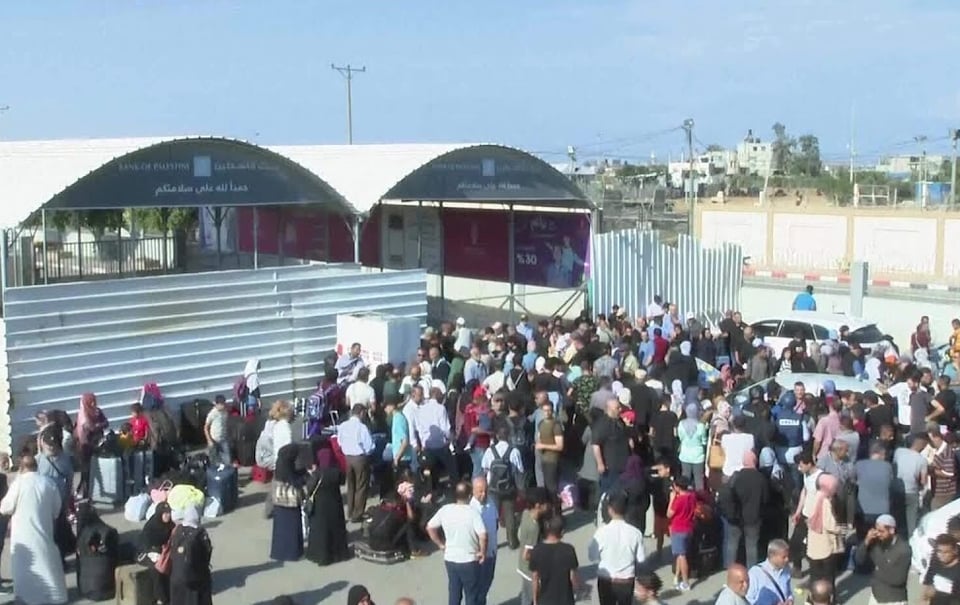 Egito suspende lista para saída de Gaza