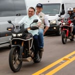 Tarcísio chama Lula de 